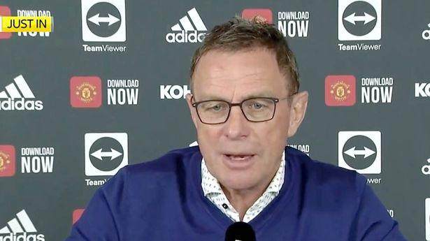 半岛体育中国官网-朗尼克：拿前4就该高兴了，曼联10年无冠是有原因的